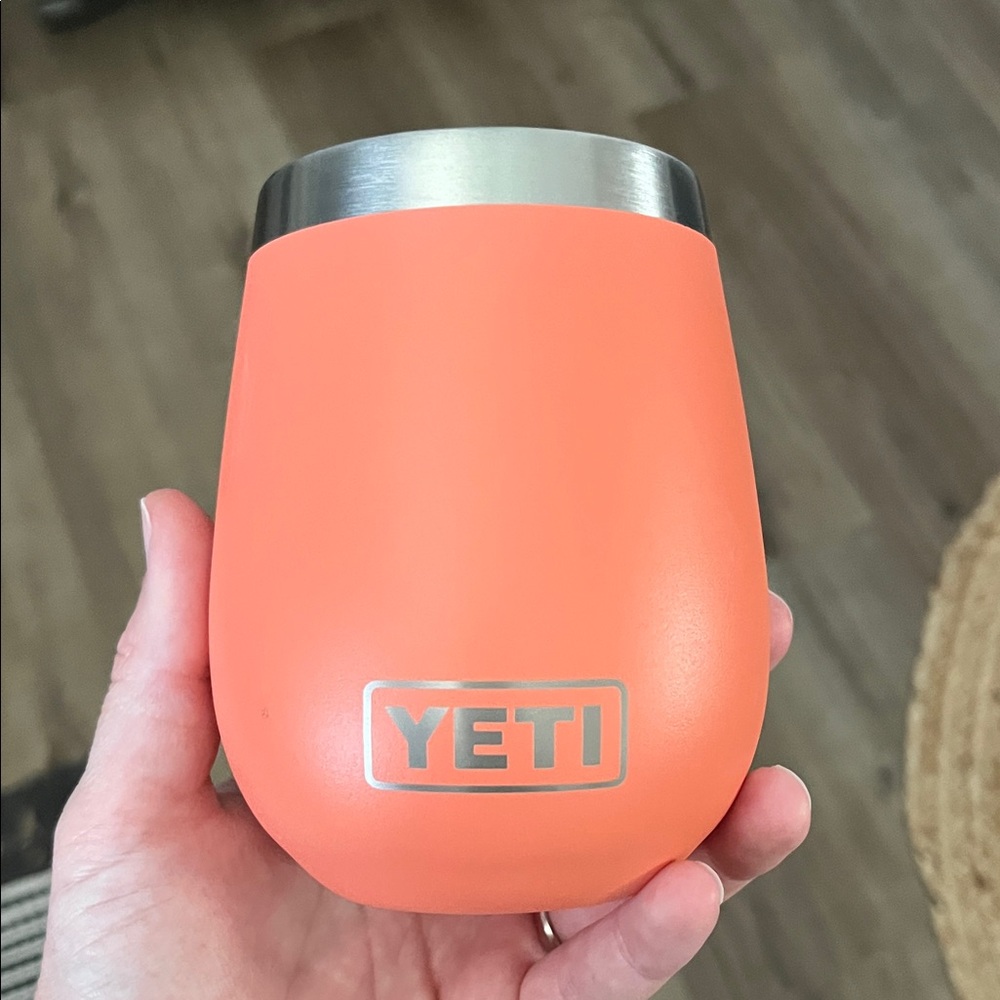 Yeti wine tumbler